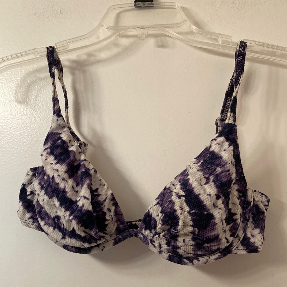 Rebel Beach blue & white print underwire swimsuit top
